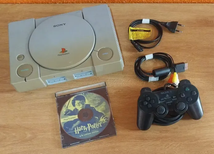 ? PS1 Fat Completo - R$ 390