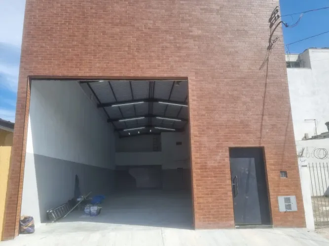 GALPÃO COML 230M² NOVO P/ LOCAÇÃO- RUGDE RAMOS SBC
