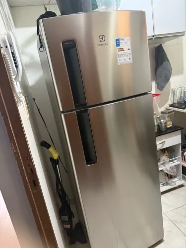 Vendo geladeira nova