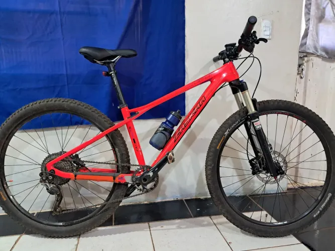 Bicicleta GT Zaskar Carbon - aceito troca