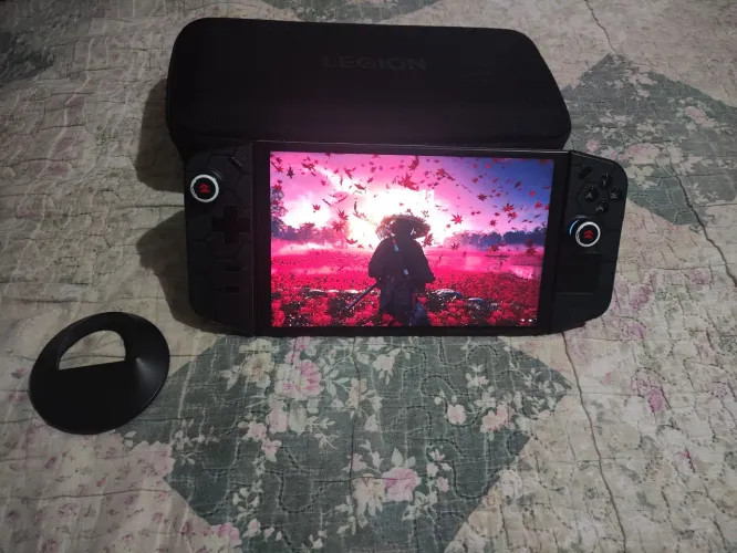 Legion Go Z1 Extreme 1TB
