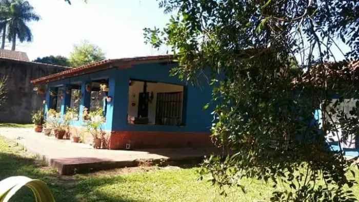 Chácara plana, murada e segura - 2.000 m² - próxima à Figueira Branca