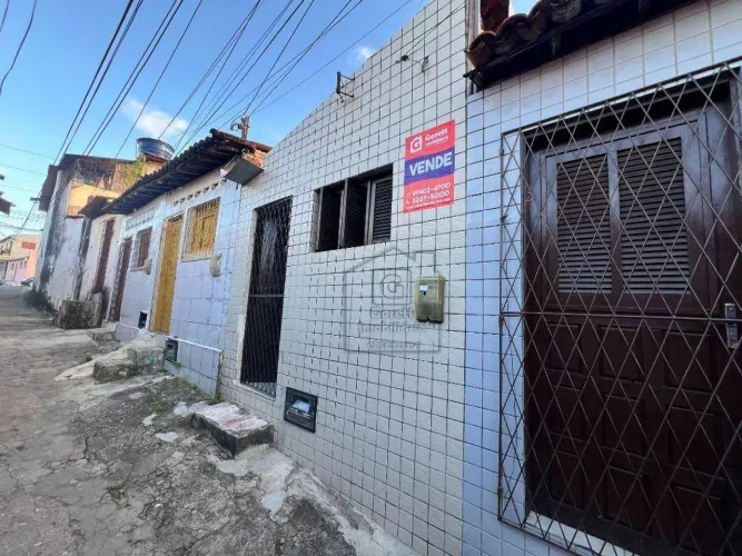Aconchegante Casa de Vila no Alecrim Compacta e Funcional - 1 dormitório à venda, 30 m² -