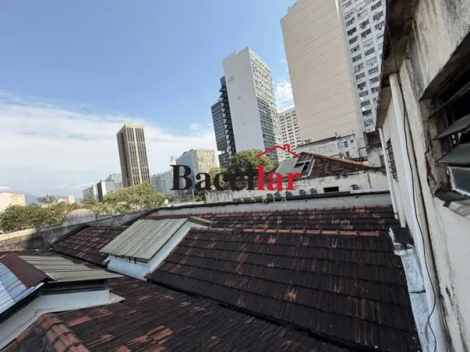 Prédio para locação centro RJ em frente Metrô Uruguaiana