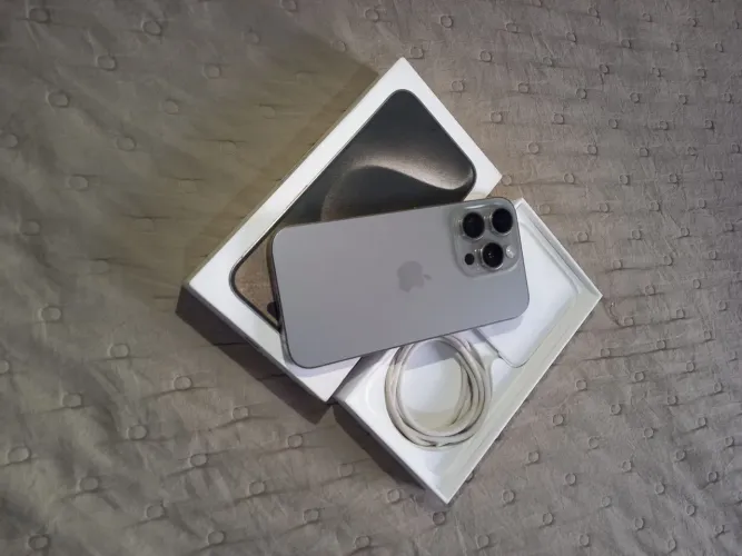 Iphones 15 a venda