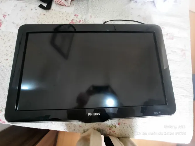 TV 32" Philips Não é Smart