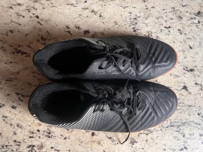 Chuteira Kipsta Futsal