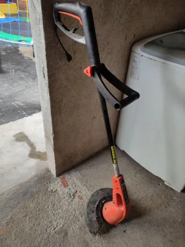 Aparador roçadeira de grama AP1500T