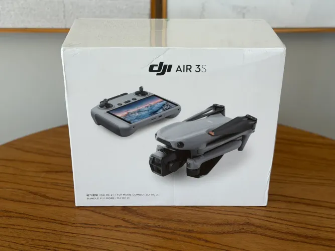 Drone DJI Air 3S Combo FLY More - NOVO - Aceito macbook na troca