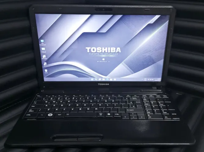 Notebook Toshiba Revisado e com Garantia 550,00 <br>  Aceito cartão