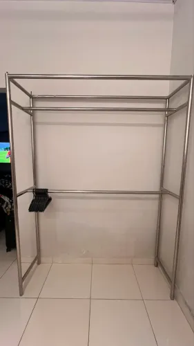 Arara em aço