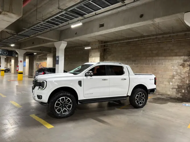 Ford Ranger Limited+ 3.0 V6 4X4 CD TB DIE AUT 2024