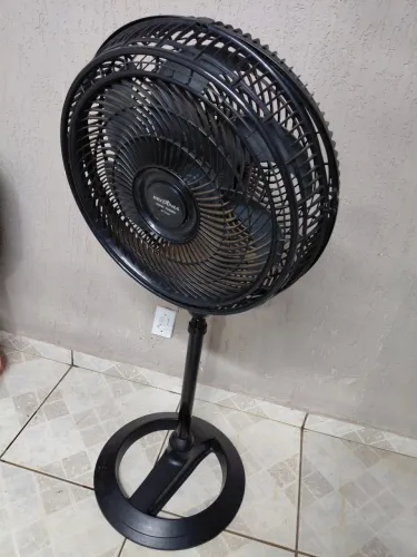 Ventilador Britânia turbo, torre, 127V