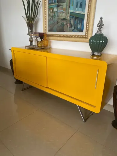Buffet amarelo líder