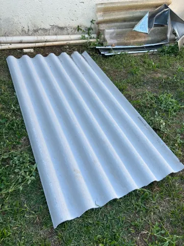 Telha Ondulada (Eternit) NOVA - 2,13m x 1,10m (Sobrou da Reforma)