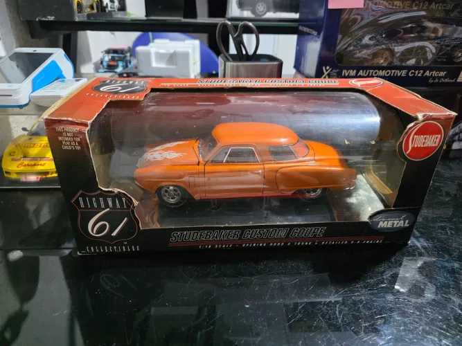 Miniatura 1:18 Studebaker Custom Coupe Highway 61