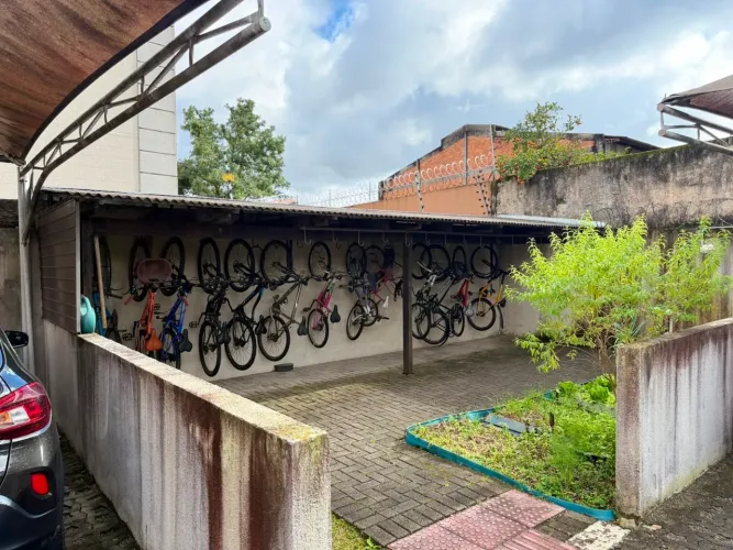 Apartamento próximo av Iraí
