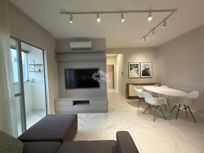 Apartamento porteira fechada à venda com 2 quartos em Campinas - São José - SC