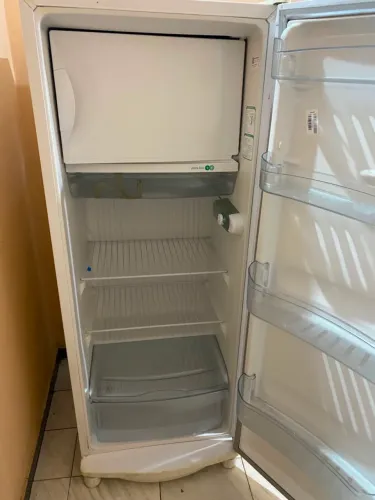 Geladeira Cônsul