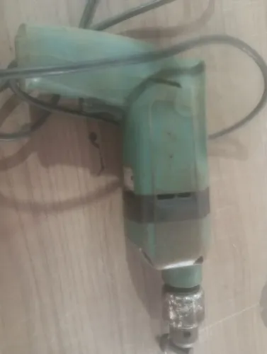 Furadeira Bosch 220v 