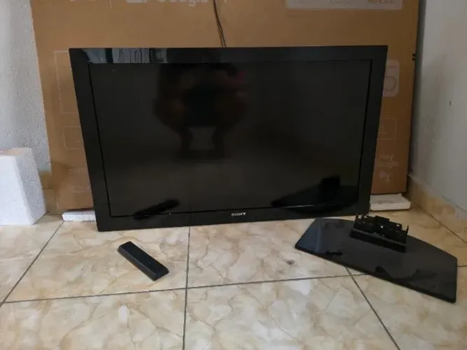 TV Sony Bravia 42 polegas - Excelente estado