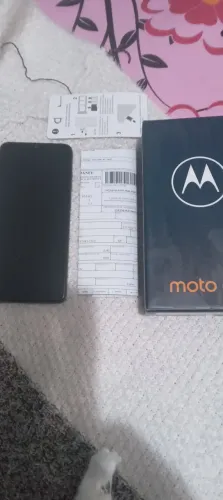 Celular moto e22