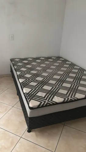 Vendo cama casal box