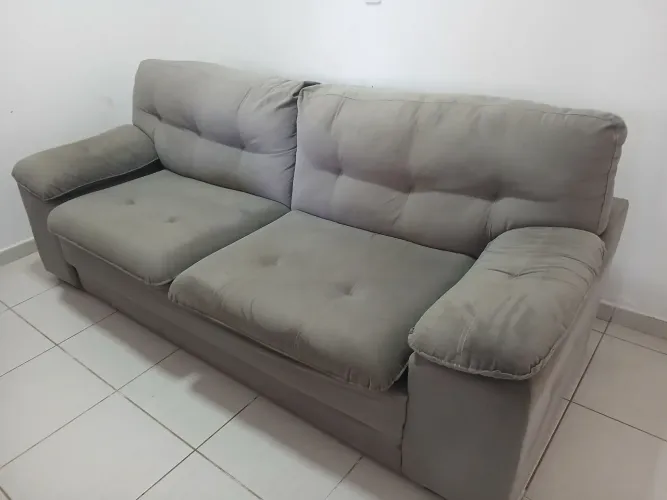 Sofá Confortável semi novo