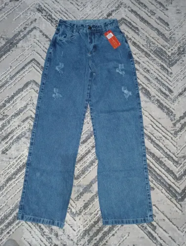 Vende-se calça feminina wide leg nova, tamanho uma 36 e duas 38, aceita cartão..