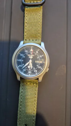 Relógio de pulso Seiko 5s automático 
