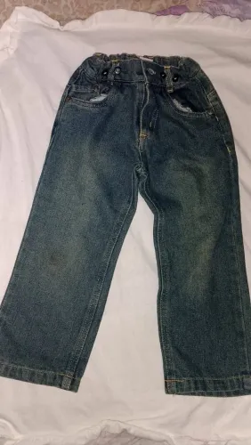 Calça jeans de menino tamanho 2 