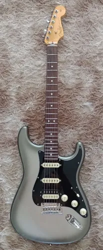 Fender Stratocaster American Professional II