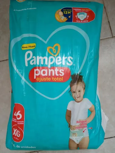 Fralda Pampers pants XG (shortinho)<br>Retirada no bairro São João Batista 
