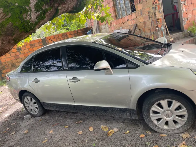 Citroen C4 Pallas GLX 2.0/2.0 Flex 16V Mec. 2010