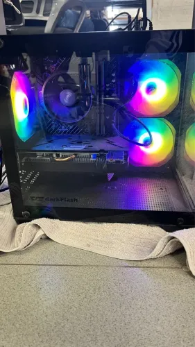 PC Gamer RTX2060
