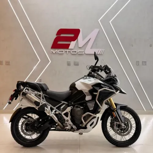 Triumph Tiger 1200 Rally Explorer 2023/2023 (Financiamento Bancário)