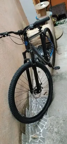 Bicicleta aro 29 freio a disco