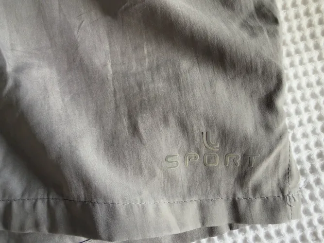 Short Cinza Lupo