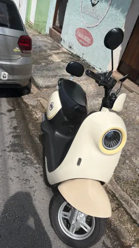 Scooter Elétrica Luna Bliss 2025 Carregamento Bivolt. Leia a Descrição.