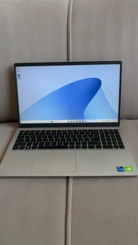 Vendo Notebook Dell Novo