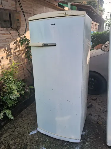 Geladeira Consul uma porta 300 litros entrego