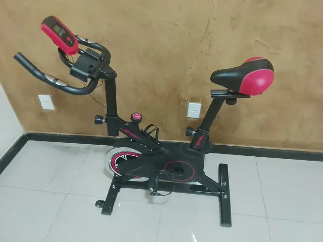 BICICLETA SPINNING