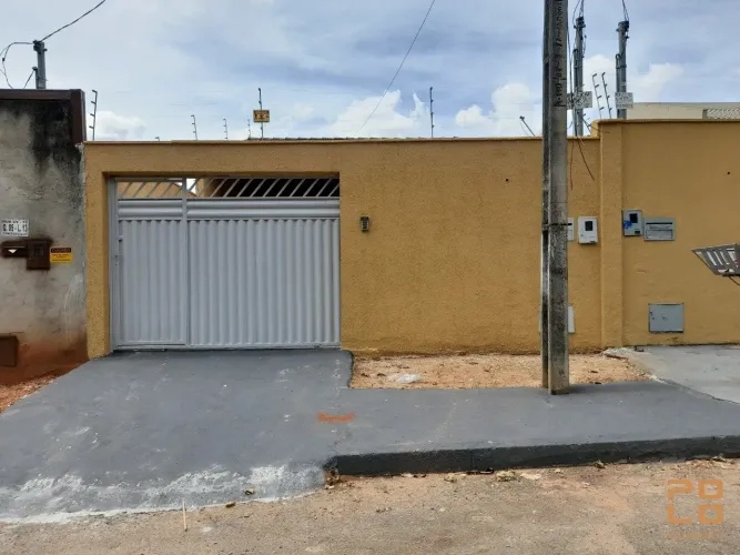 Casa para alugar com 2 quartos com 90m² no Residencial Center Ville em Goiânia - Go