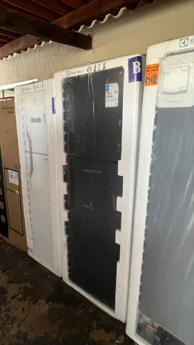 GELADEIRA BLACK 480 LITROS DE CAPACIDADE 