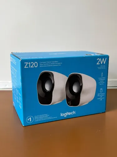 Caixa de Som Logitech Z120 Estéreo 2.0 Original - Compacta e Potente