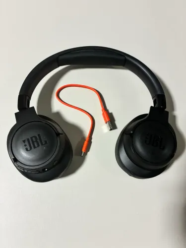 Fone de Ouvido JBL 710BT