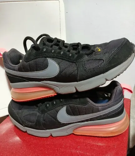 Tênis Nike n.39