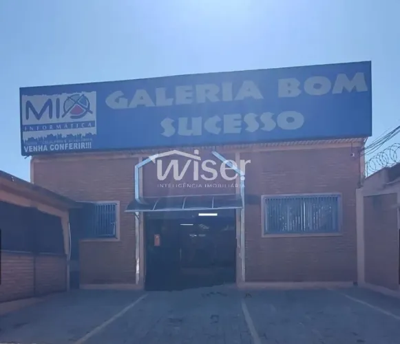 Oportunidade - Galeria comercial com 9 salas disponível para venda.
