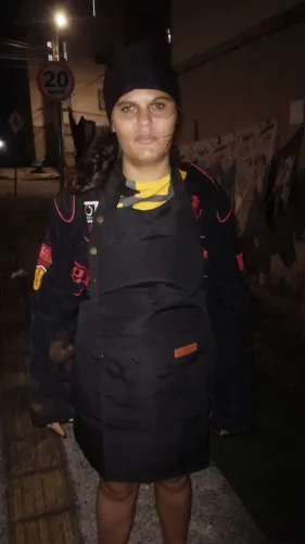 Vaga de Auxiliar feminino