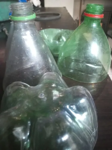 fundo de de garrafa pet para artesanato
